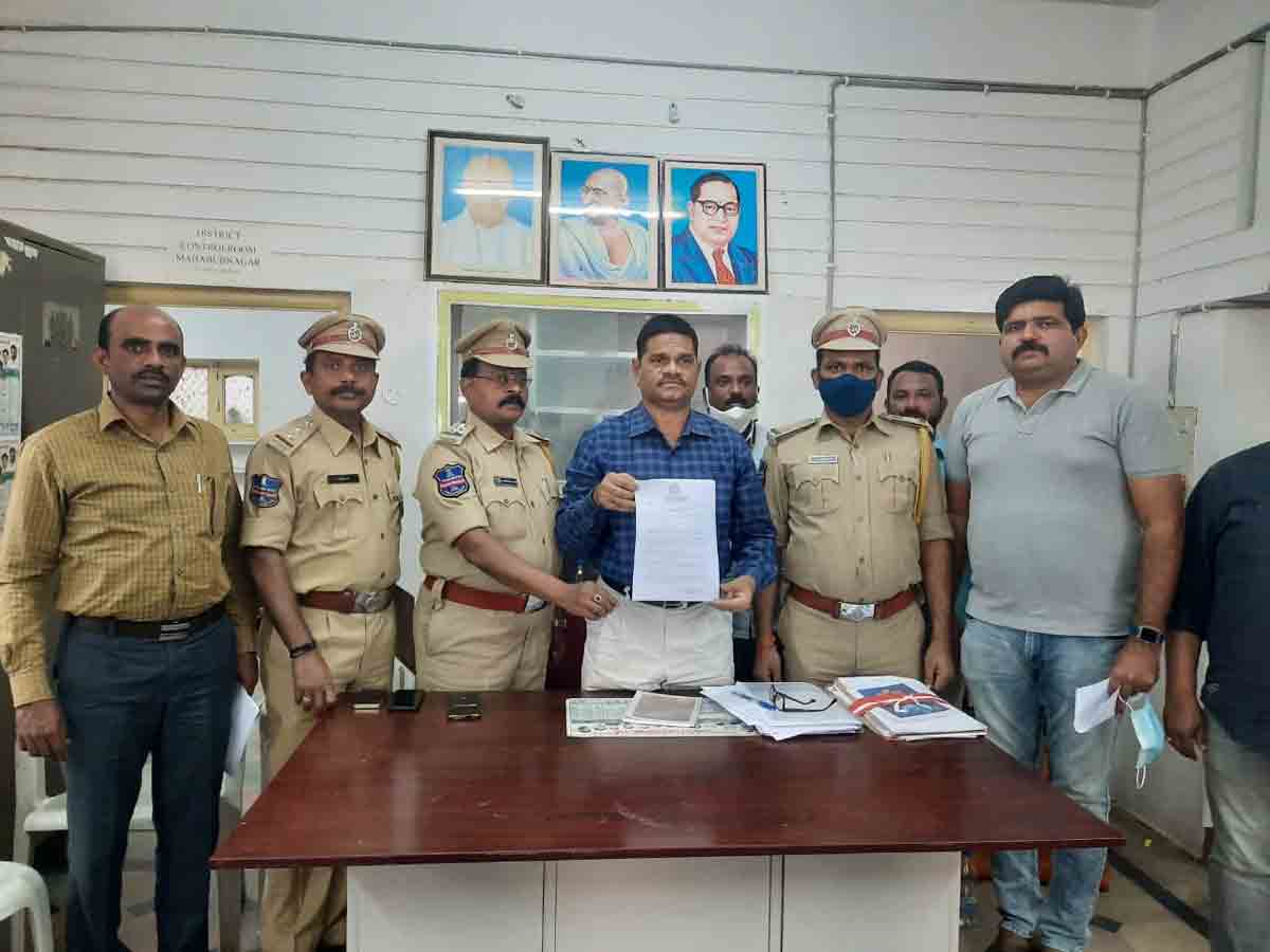 పారదర్శకంగా టెండర్ల ప్రక్రియ