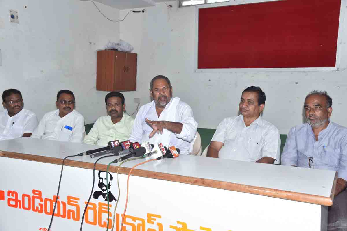 రైతు సంక్షేమానికి కట్టుబడి పనిచేయాలి