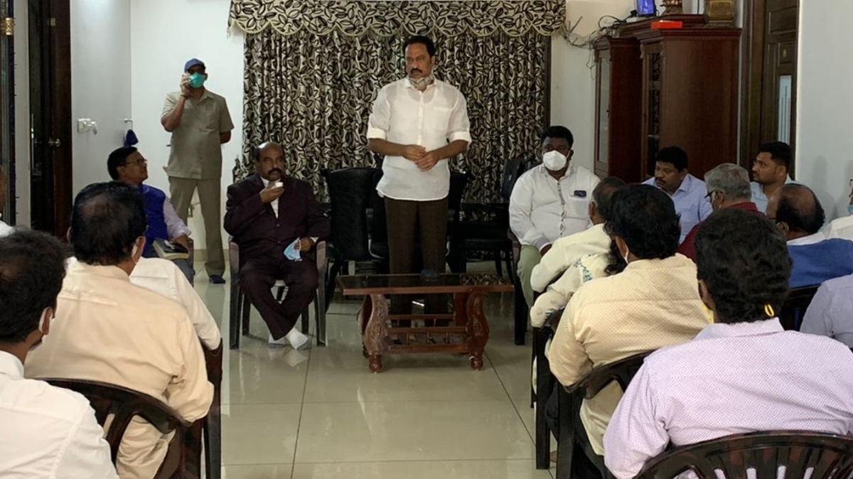 Christmas | పాస్టర్లతో ఎమ్మెల్యే మాగంటి గోపీనాథ్‌ సమావేశం