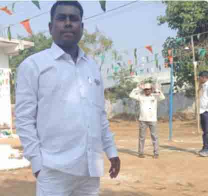 వాకింగ్‌ కోసం వెళ్లిన వీఆర్‌వో…