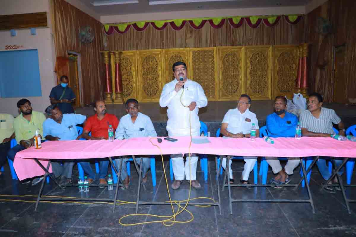 ఐఆర్‌ఆర్‌ భూబాధితుల సమస్య పరిష్కారం