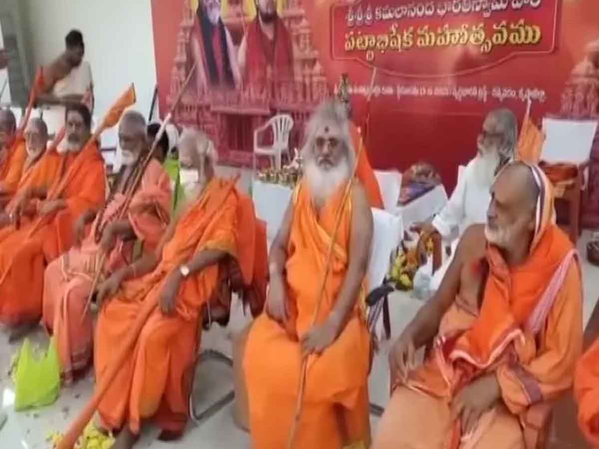 Kamalananda Bharathi Swamy : భువనేశ్వరీ పీఠం అధిపతిగా కమలానంద భారతీస్వామి