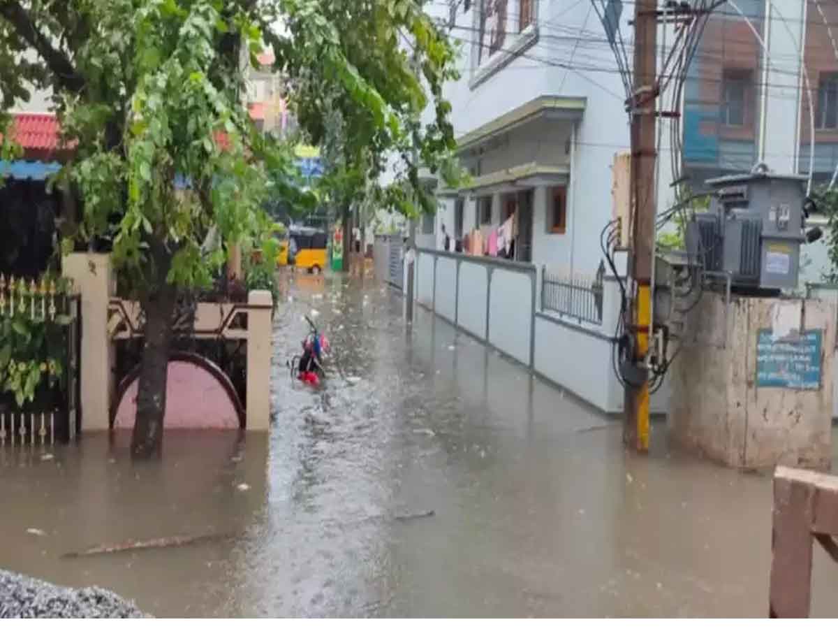 HEAVY RAINS | జల దిగ్భందనంలో తిరుపతి నగరం..