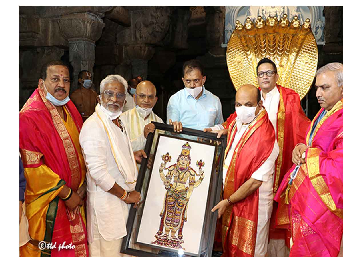 కార్తీక దీపోత్సవానికి హాజరుకావాలని కర్ణాటక సీఎంకు టీటీడీ ఆహ్వానం..