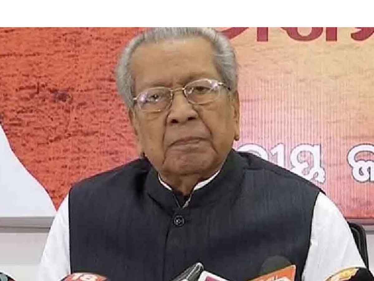 నిలకడగా ఏపీ గవర్నర్‌ విశ్వభూషణ్‌ ఆరోగ్యం..