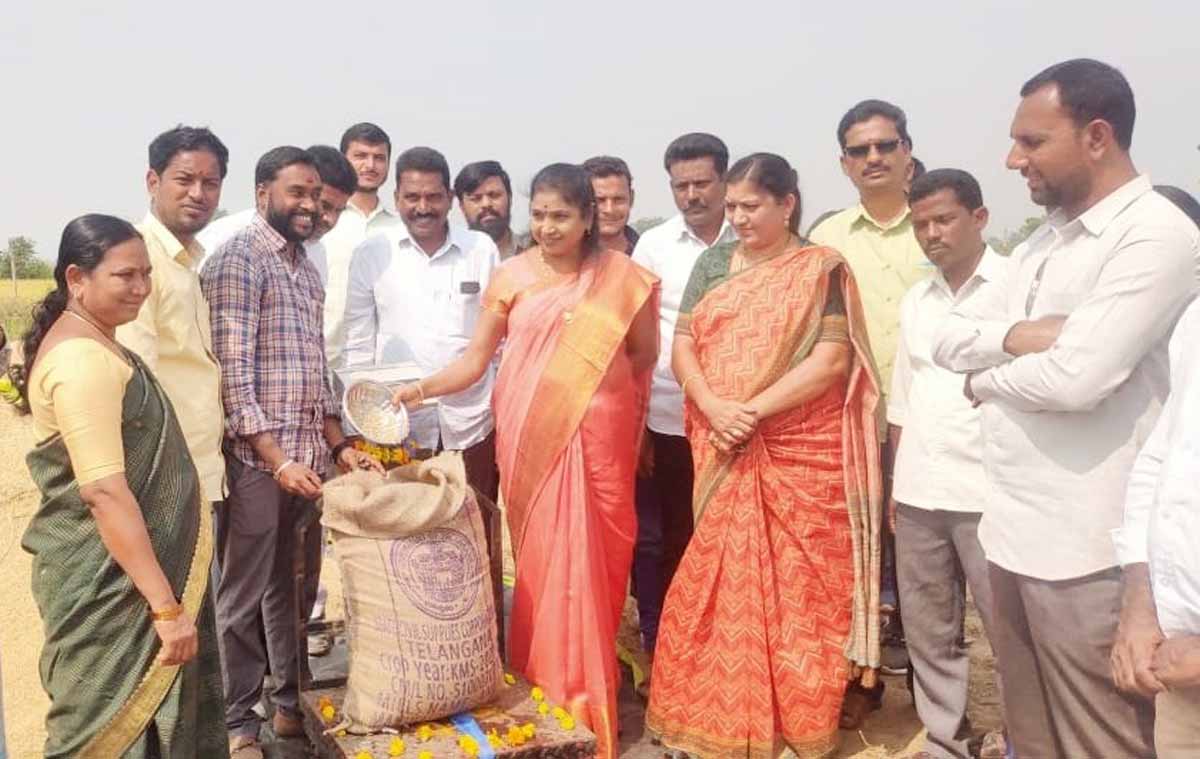 కొనుగోలు కేంద్రాలతో రైతులకు లబ్ధి