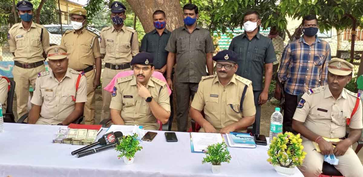 పశువుల దొంగలు అరెస్టు