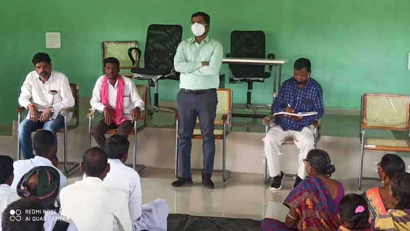 ఉపాధి పనులను సద్వినియోగం చేసుకోవాలి