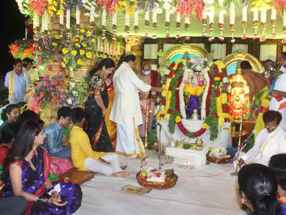 Nirmal | వైభవంగా యాదాద్రి లక్ష్మీ నారసింహుడి కల్యాణోత్సవం..