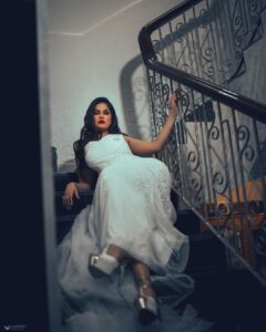 Aabha Paul కుర్రకారు గుండెల్లో సెగలు పుట్టిస్తోన్న అభా పాల్