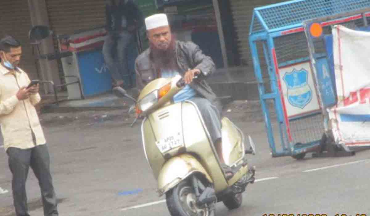 స్కూటీపై 117 చలాన్లు.. షాకైన హైద‌రాబాద్ ట్రాఫిక్ పోలీసులు