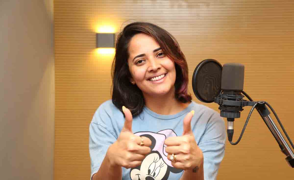 Anasuya For Flashback | భారీ చిత్రాల‌తో బిజీ..’ఫ్లాష్‌బ్యాక్’ కోసం అన‌సూయ డ‌బ్బింగ్‌