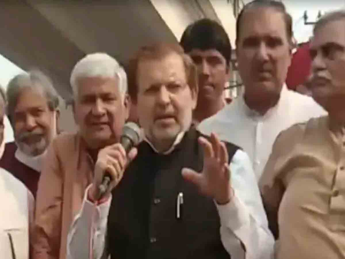 ‘కనుగుడ్లు పీకేస్తాం, చేతులు నరికేస్తాం’.. బీజేపీ ఎంపీ హెచ్చరిక