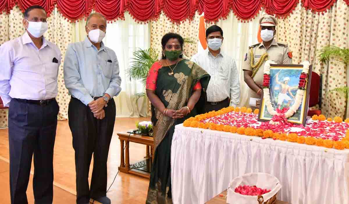 భ‌గ‌వాన్ బిర్సా ముండా సేవ‌ల‌ను కొనియాడిన గ‌వ‌ర్న‌ర్