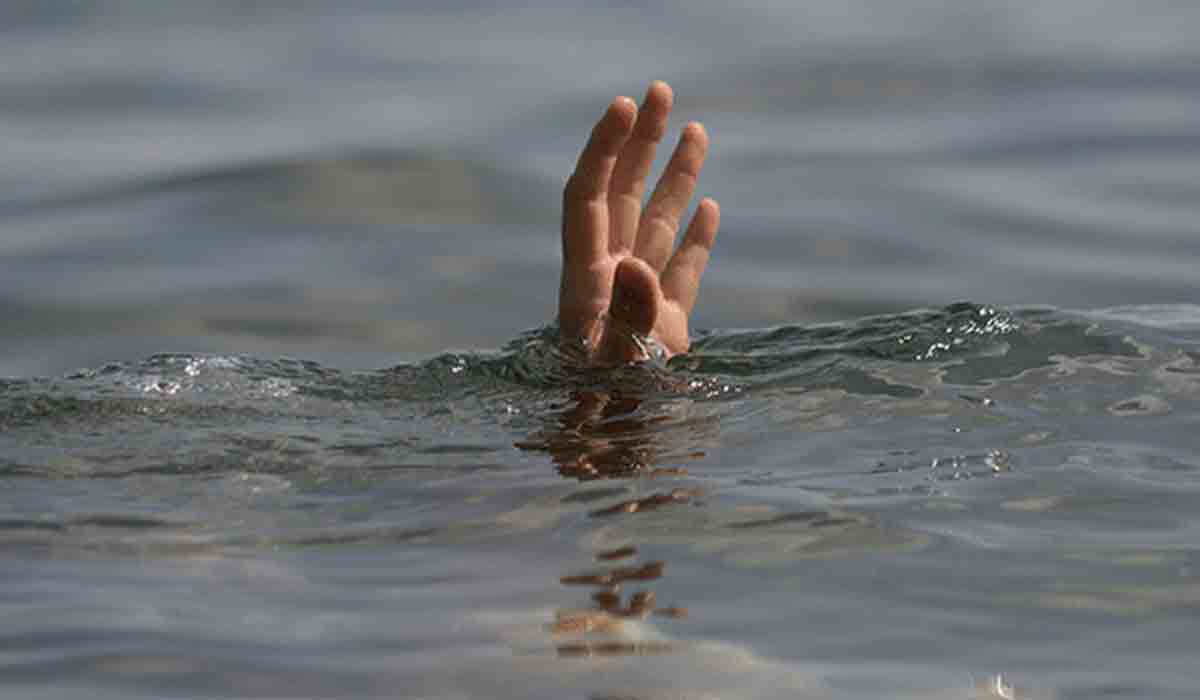 బొయిట బంద‌న ఉత్స‌వంలో అప‌శృతులు.. నీట మునిగి ఇద్ద‌రు మృతి, ఒక‌రు గ‌ల్లంతు