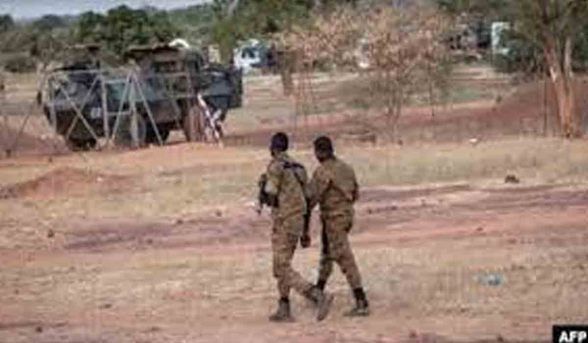 బుర్కినా ఫాసోలో కాల్పులు.. 19 మంది మృతి