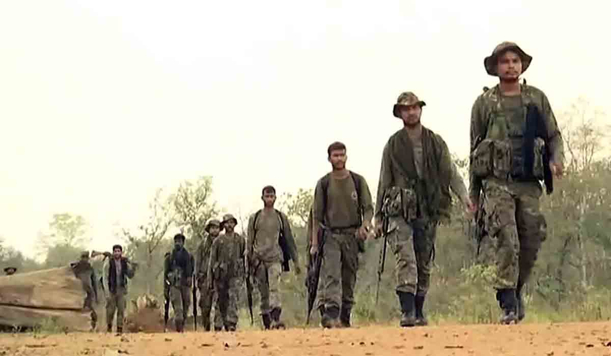 CRPF | సెలవుల విషయంలో తోటి జవాన్లపై కాల్పులు.. నలుగురు మృతి