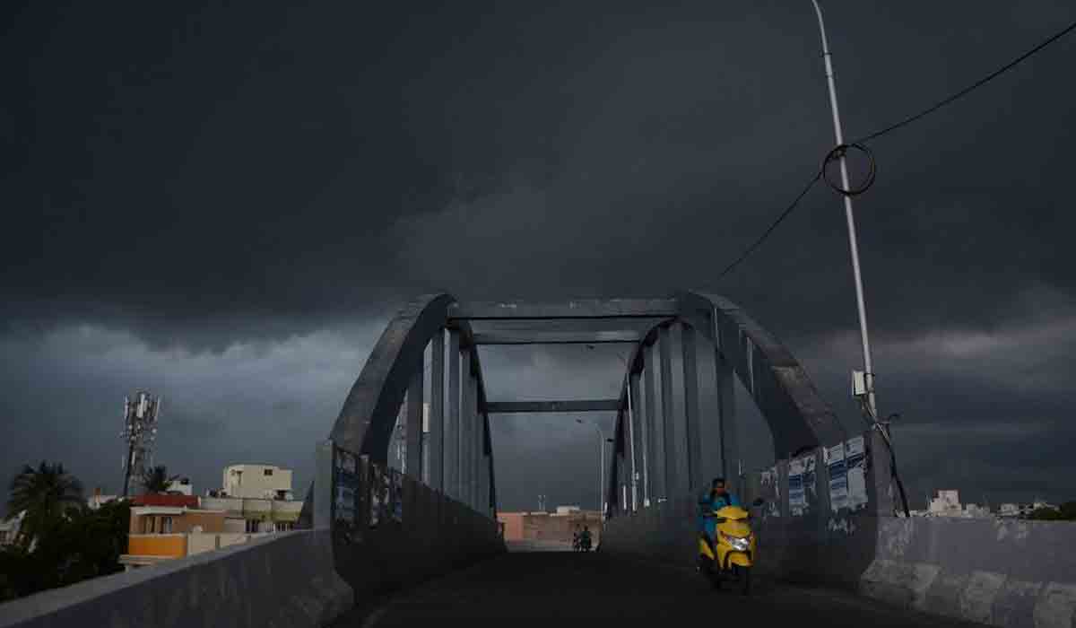 heavy rainfall | మరో నాలుగు రోజులు భారీ వర్షాలు