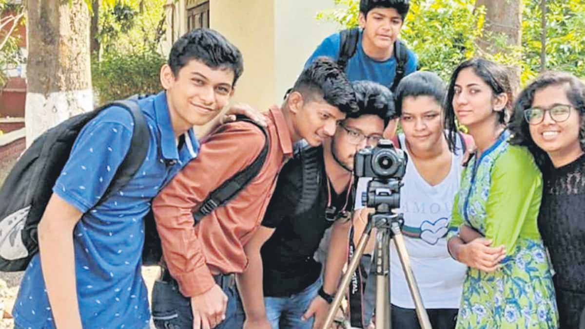 రంగుల కళలకు దారి