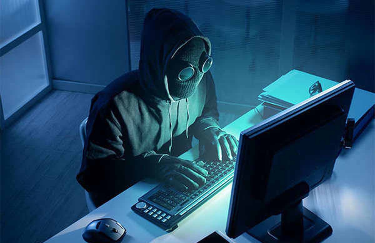 బ్యాంకు ఖాతా నుంచి 24 లక్షలు స్వాహా!