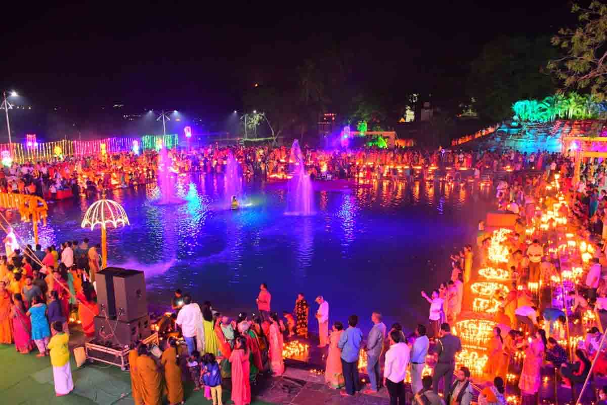 Srisailam temple | వైభవంగా లక్ష దీపార్చన