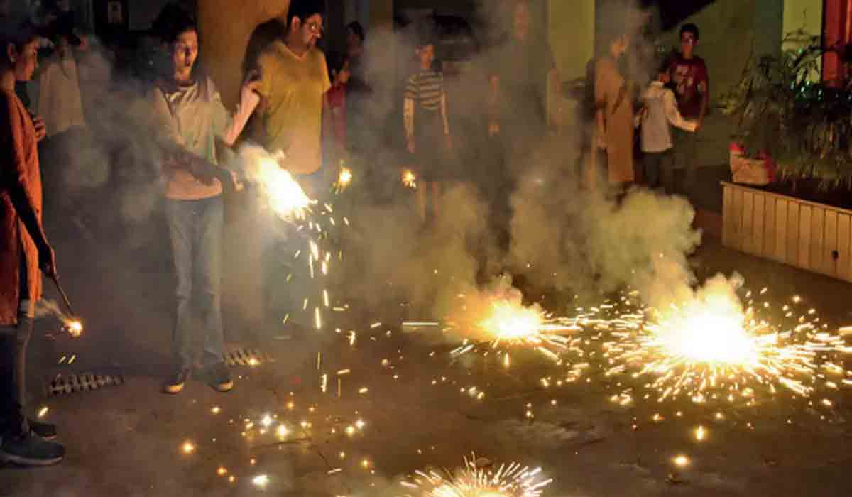 గాలిలో పెరిగిన కాలుష్య కారకాలు