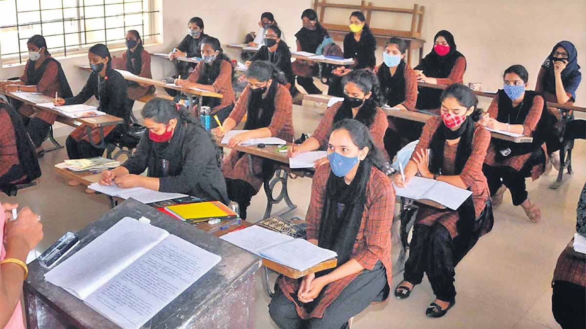 హాలుని వివాహాన్ని తెలిపే గ్రంథం?