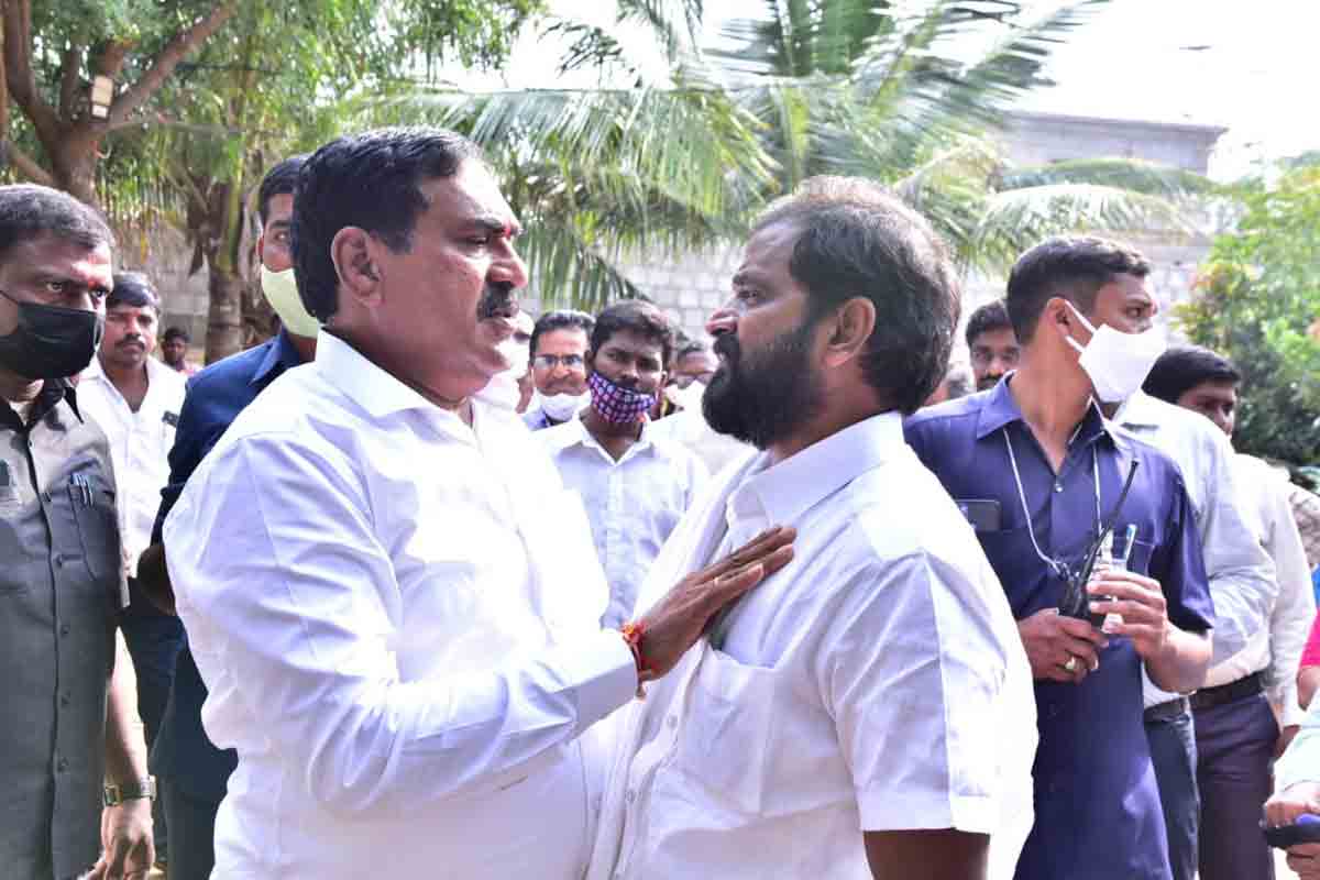 Errabelli Dayaker Rao: మంత్రి శ్రీనివాస్గౌడ్కు ఎర్రబెల్లి దయాకర్ రావు పరామర్శ
