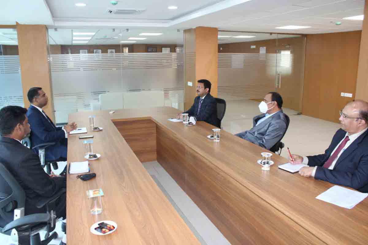 పరస్పర సహకారం అందిపుచ్చుకోవాలి