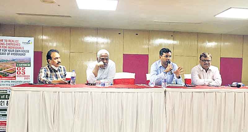 పారదర్శకంగా ఉప్పల్‌ ప్లాట్ల వేలం