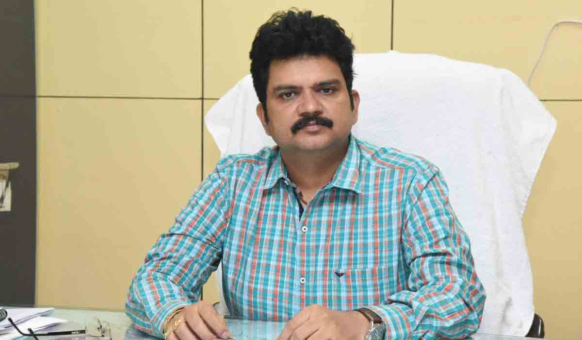 సిద్దిపేట క‌లెక్ట‌ర్‌గా సంగారెడ్డి జిల్లా క‌లెక్ట‌ర్‌కు అద‌న‌పు బాధ్య‌త‌లు