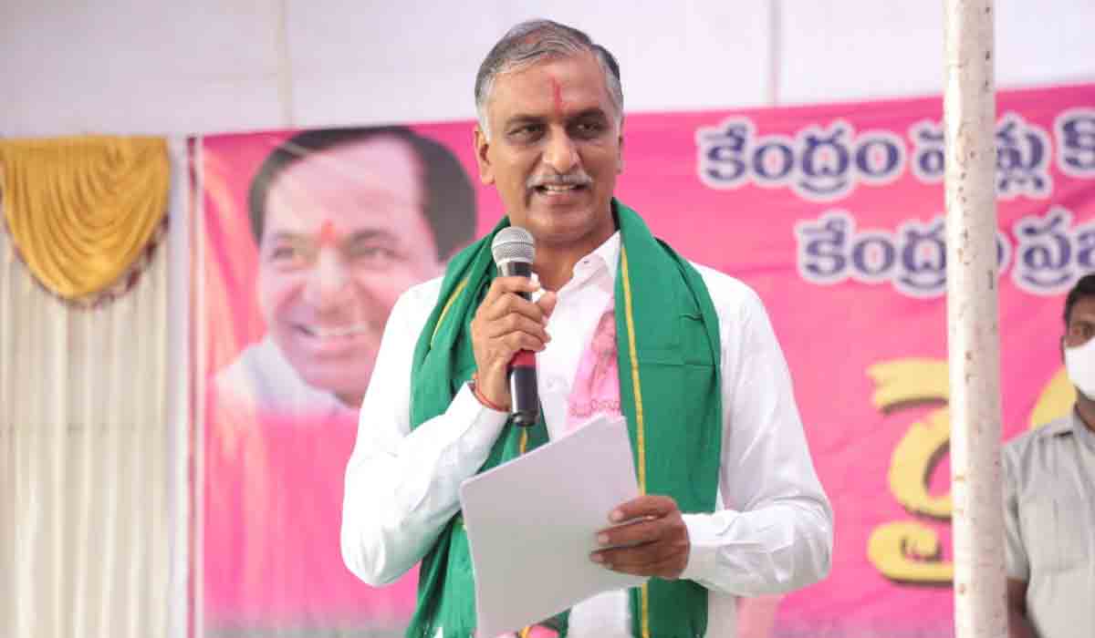 దొడ్డు వడ్లు కొనాలని రైతులు ప్రధానికి ట్వీట్లు చేయాలి : మంత్రి హరీశ్‌