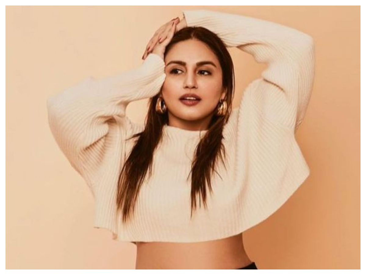 Huma Qureshi | అందాల హుమా ఖురేషి..