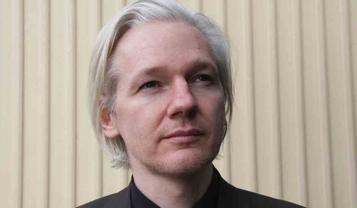 Julian Assange | జైలులో వికీలీక్స్‌ వ్యవస్థాపకుడు జూలియన్‌ అసాంజే పెళ్లి..
