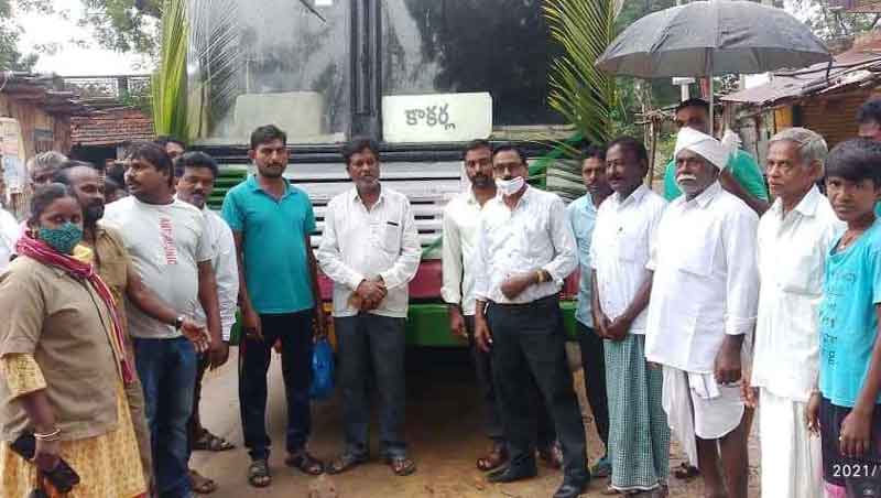 ‘కాకర్ల’కు బస్సు సర్వీస్‌ ప్రారంభం