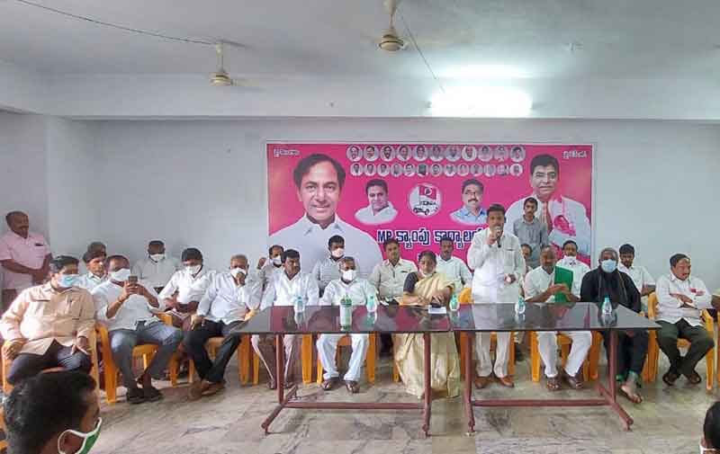 నిరుపేదలకు అండగా ప్రభుత్వం