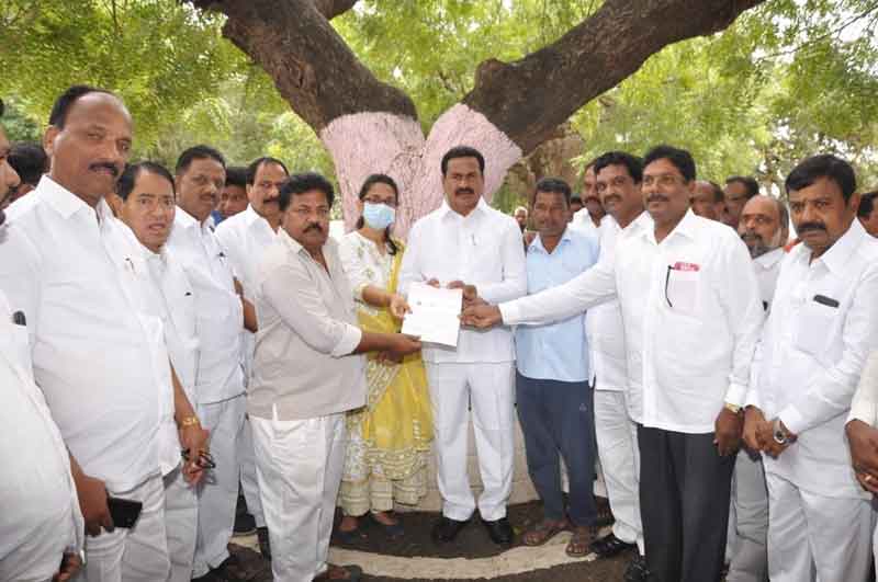 సీఎంఆర్‌ఎఫ్‌తో పేదలకు మెరుగైన వైద్యసేవలు