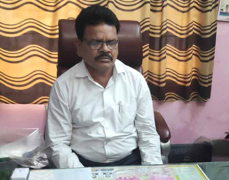 ఏసీబీ వలలో డీఎంహెచ్‌వో ఏవో