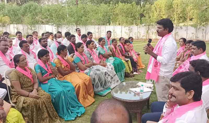 టీఆర్‌ఎస్‌ అభ్యర్థులనే గెలిపించుకుందాం