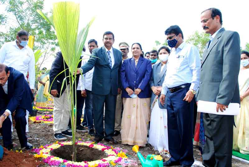 న్యాయవాదులు సాంకేతికతను అందిపుచ్చుకోవాలి