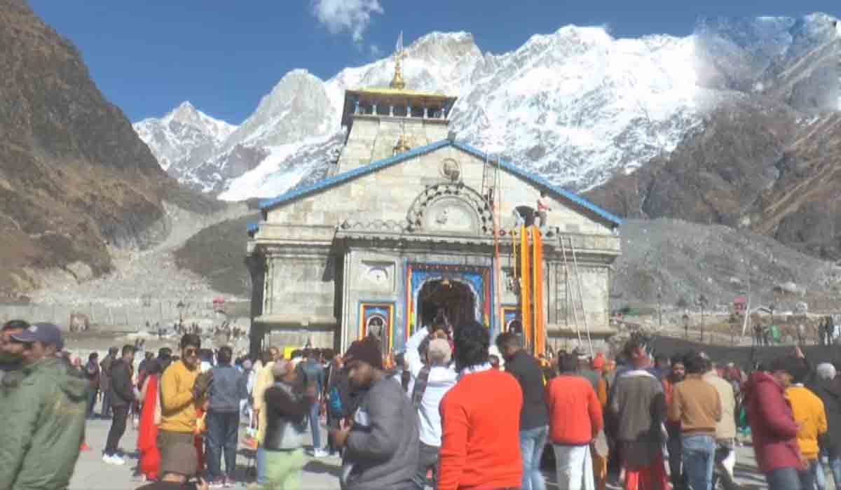 Kedarnath Temple: కేదార్‌నాథుని ద‌ర్శ‌నానికి భారీ సంఖ్య‌లో భ‌క్తులు..!