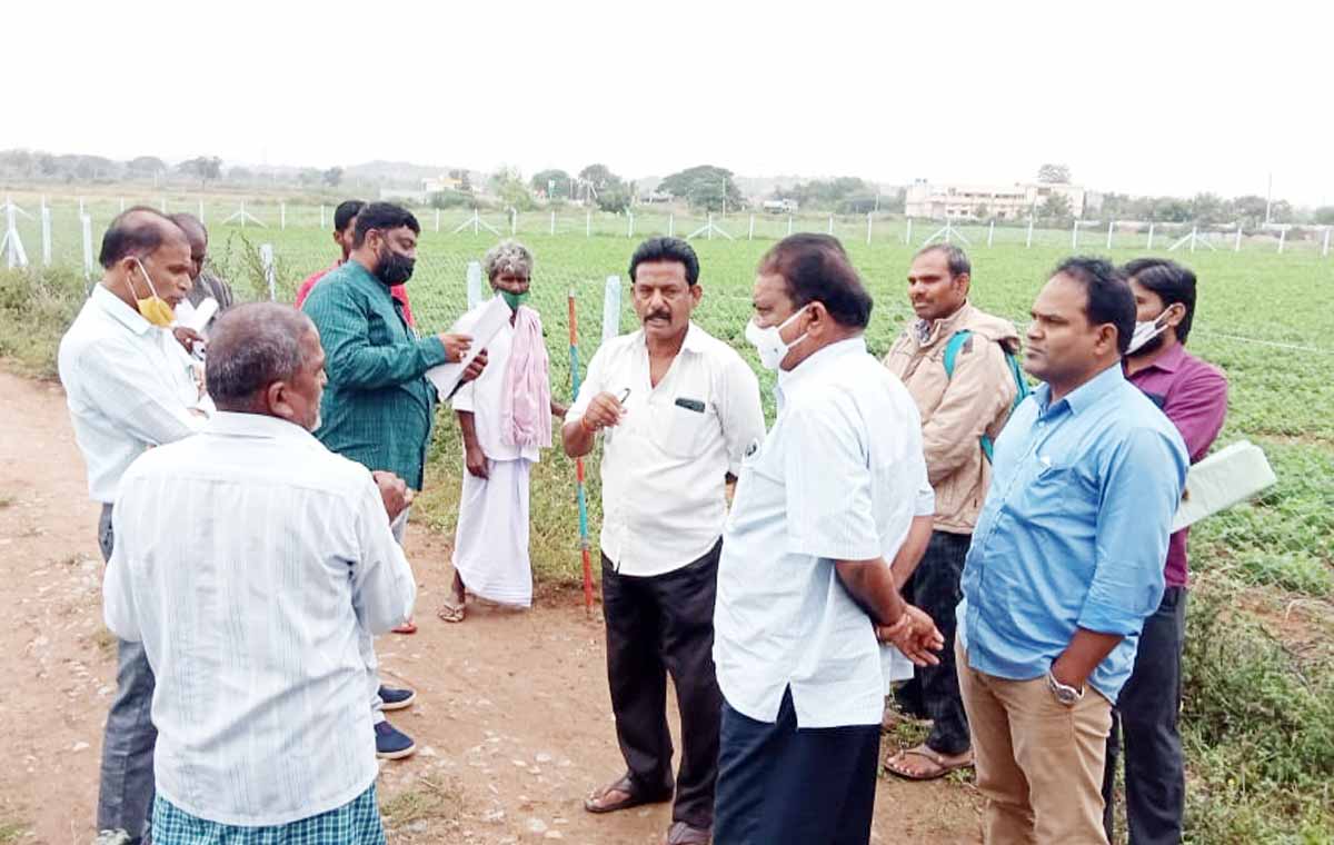 వేరే చోట ఎందుకు నిర్మించారు..?