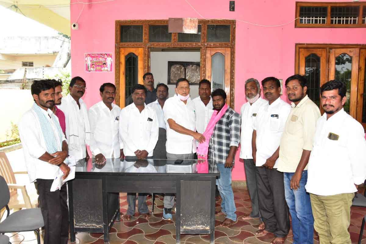 కేసీఆర్‌తోనే తెలంగాణ అభివృద్ధి