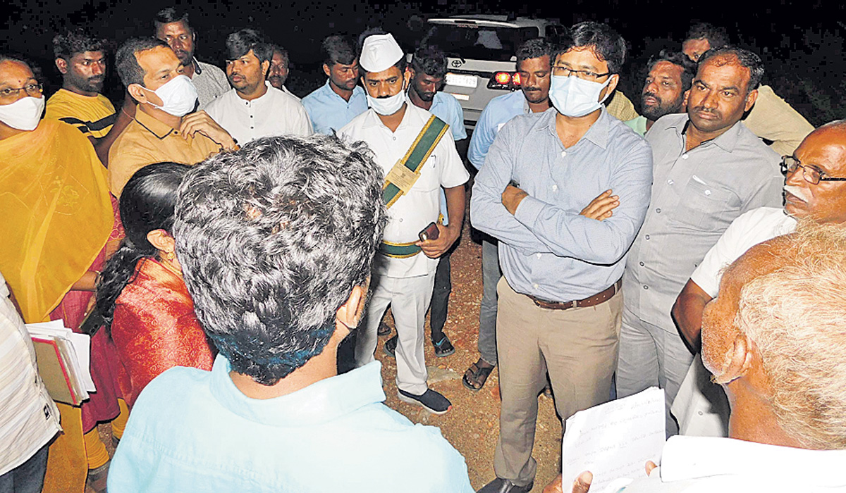 బాధిత రైతులకు న్యాయం చేస్తాం..