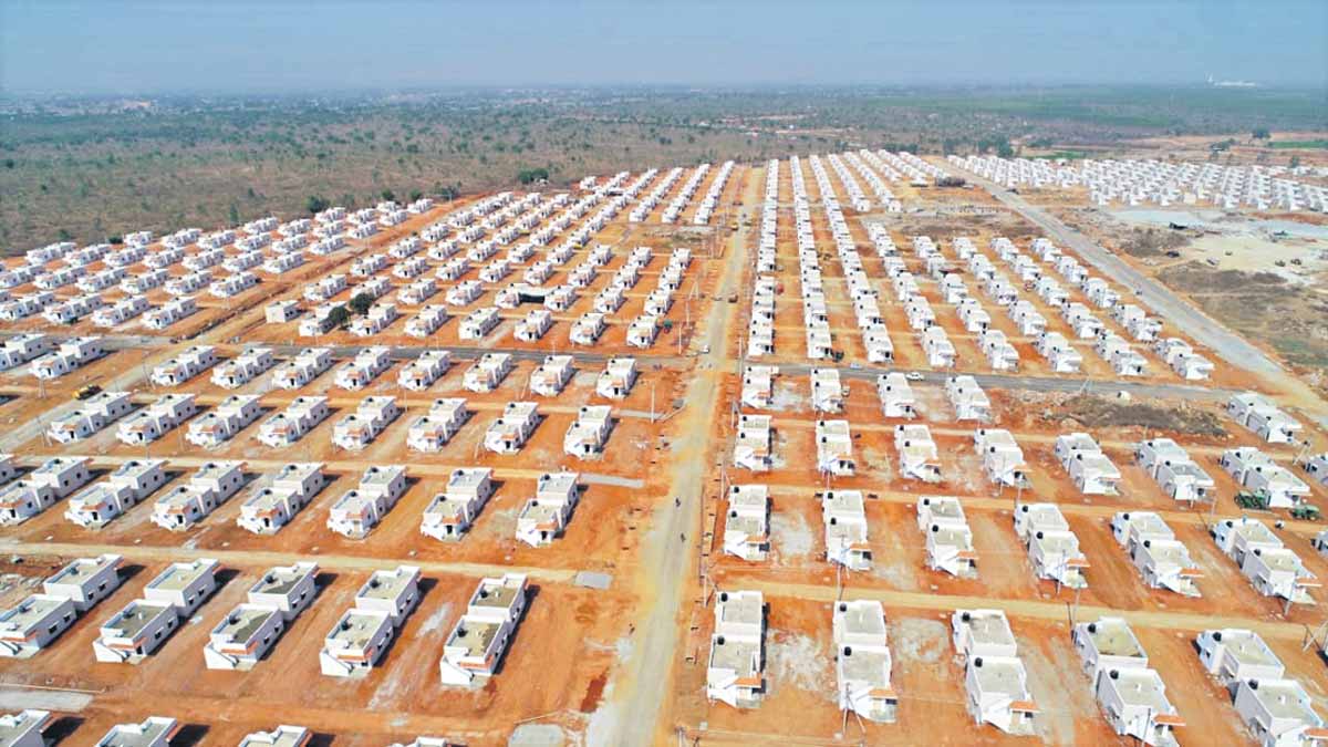 స్వశక్తితో ముందుకు..