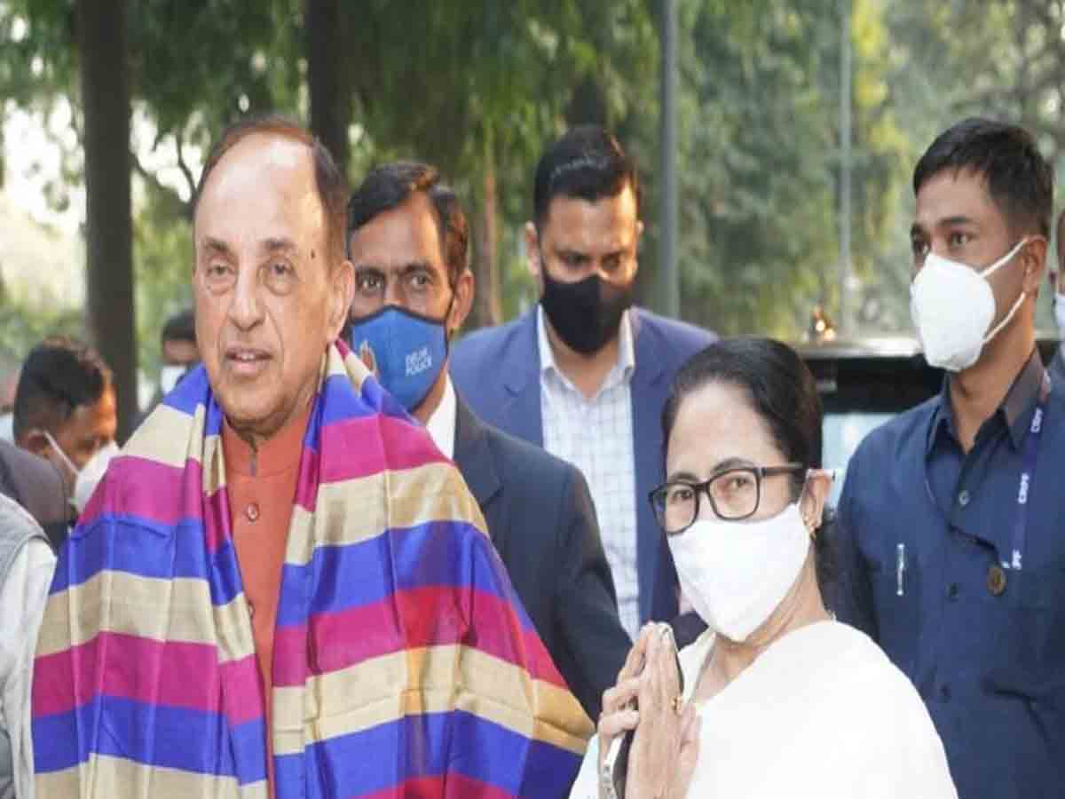 మమతతో సుబ్రమణ్యస్వామి భేటీ.. ఇప్పటికే ఆమెతో ఉన్నానని వ్యాఖ్య