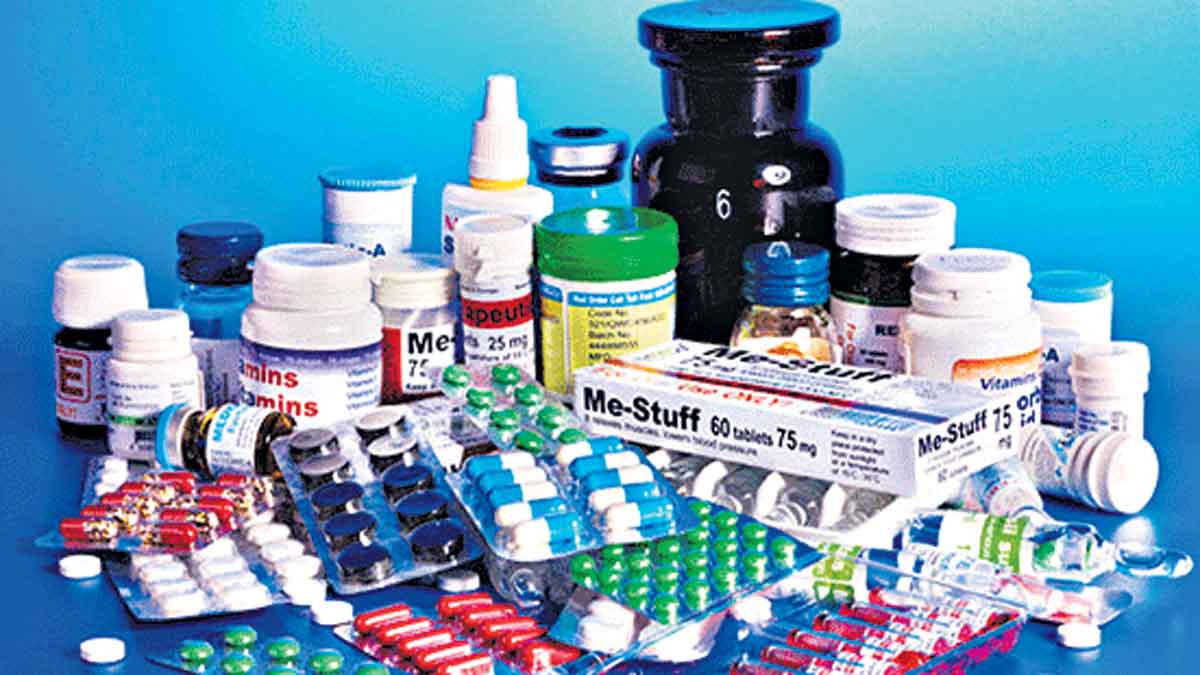 ఫార్మసిస్టులూ వైద్యులే..