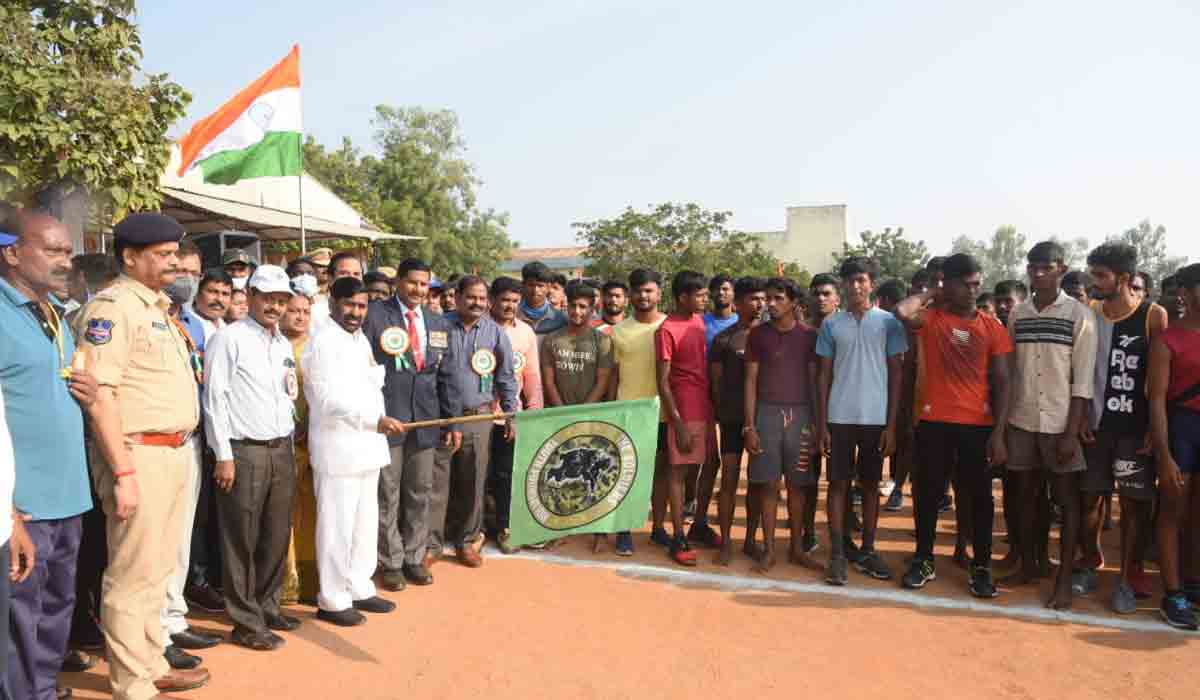 దేశ రక్షణలో యువత భాగంకావాలి: మంత్రి జగదీష్‌ రెడ్డి