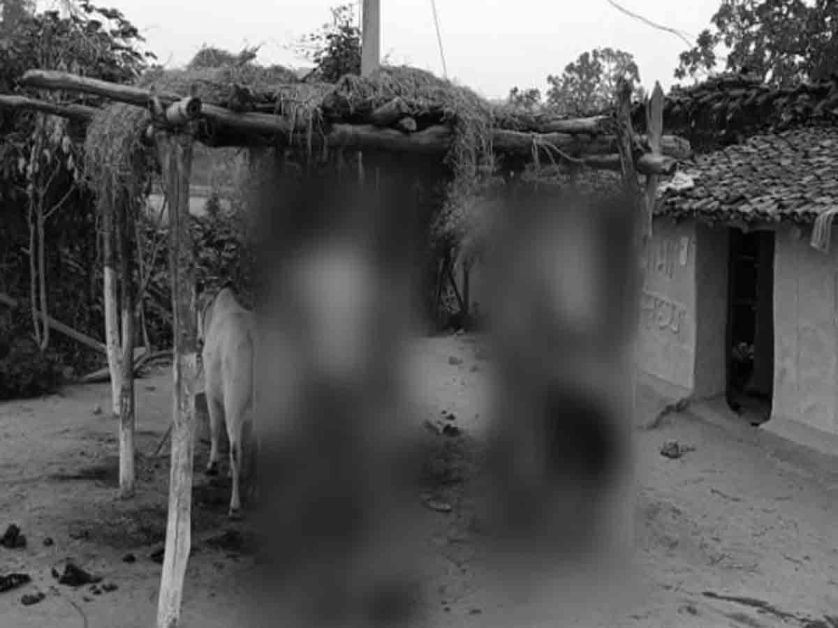 ప్రజా కోర్టులో నలుగురిని ఉరి తీసిన మావోయిస్టులు