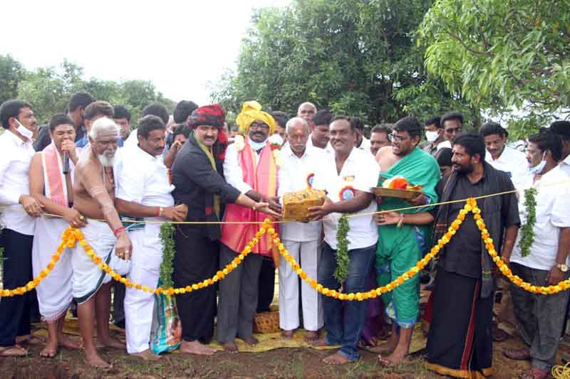 కమ్మ కులస్తులు సమాజ సేవలో ముందుండాలి